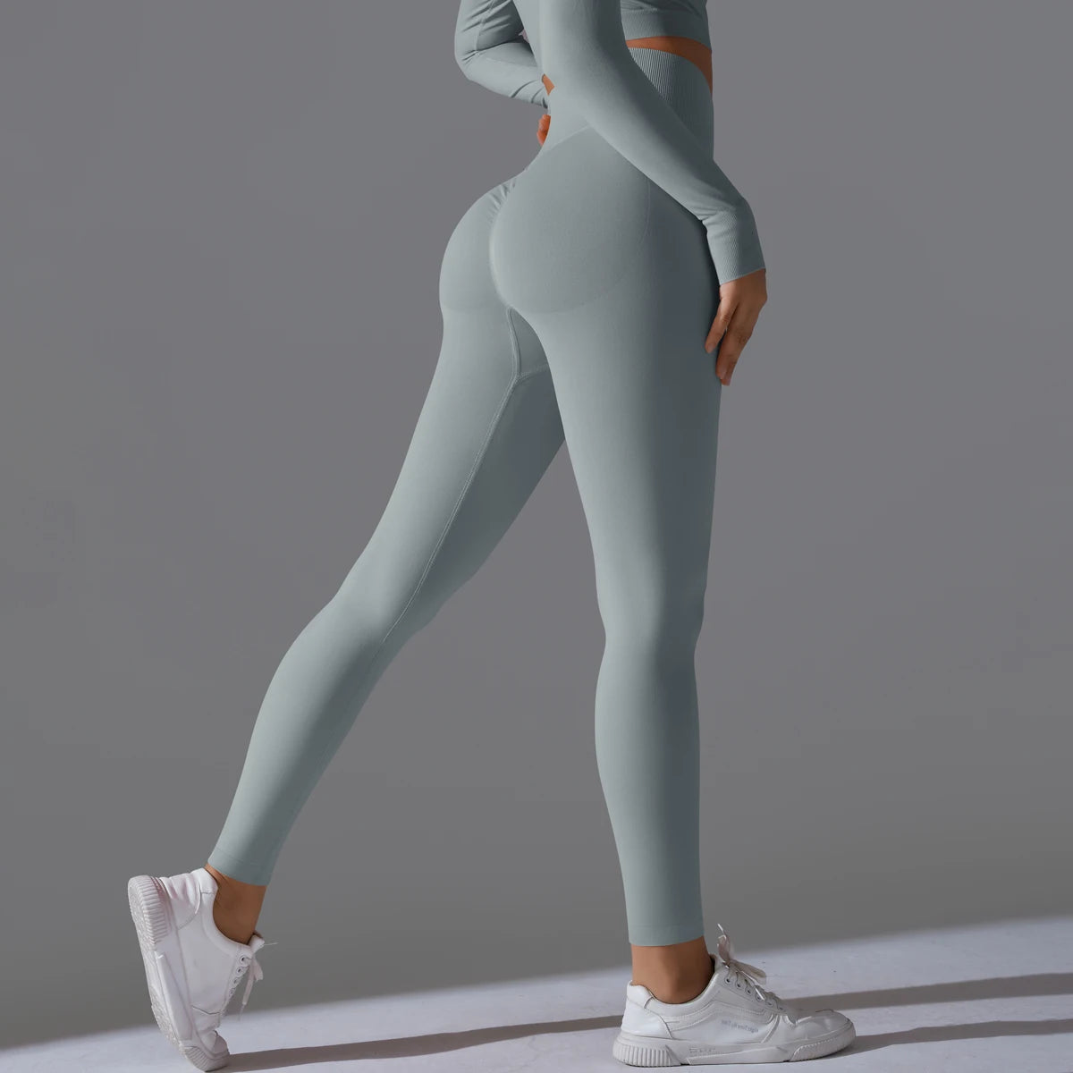 Women's Seamless High-Waist Scrunch Butt Workout Leggings.